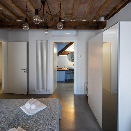 Bilocale Le Rondini Centralissimo Pesaro Bagian luar foto
